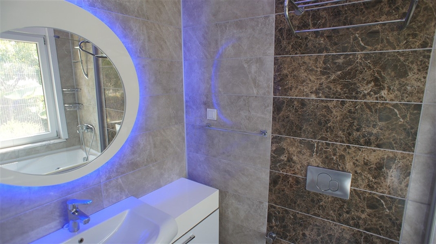 اطلالة بحر - فيلا فاخرة - 3 غرف نوم وصالة - كارجي جاك / الانيا 