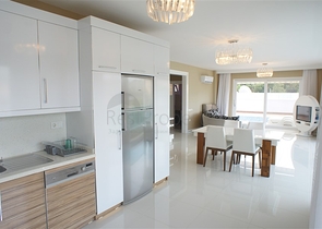 اطلالة بحر - فيلا فاخرة - 3 غرف نوم وصالة - كارجي جاك / الانيا 