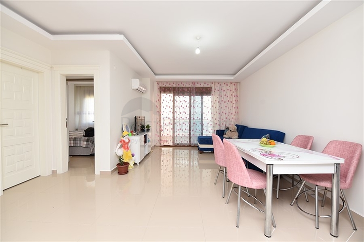 شقة مفروشة - 1 غرفة نوم وصالة - ضمن مجمع سكني يضم كافة الخدمات - مهموتلار / الانيا 