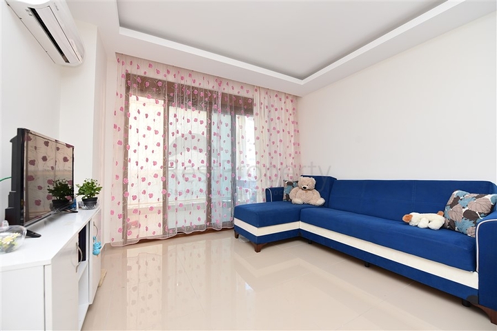 شقة مفروشة - 1 غرفة نوم وصالة - ضمن مجمع سكني يضم كافة الخدمات - مهموتلار / الانيا 