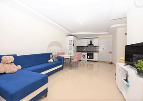 شقة مفروشة - 1 غرفة نوم وصالة - ضمن مجمع سكني يضم كافة الخدمات - مهموتلار / الانيا 