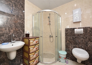 شقة مفروشة - 1 غرفة نوم وصالة - ضمن مجمع سكني يضم كافة الخدمات - مهموتلار / الانيا 