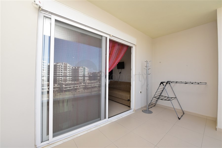 شقة بتصميم استديو - مفروشة -ضمن مجمع سكني حديث في افسلار / الانيا 