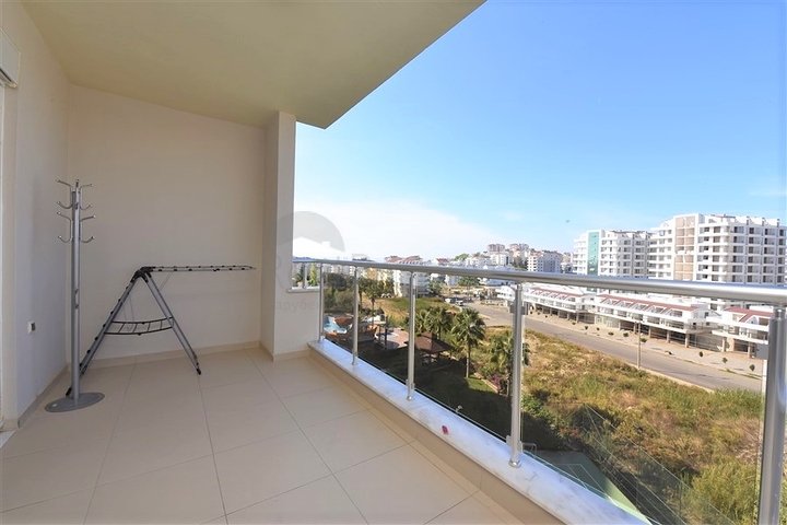 شقة بتصميم استديو - مفروشة -ضمن مجمع سكني حديث في افسلار / الانيا 