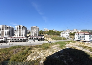 شقة بتصميم استديو - مفروشة -ضمن مجمع سكني حديث في افسلار / الانيا 