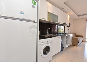 شقة بتصميم استديو - مفروشة -ضمن مجمع سكني حديث في افسلار / الانيا 