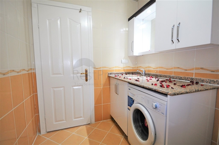 سعر مناسب - شقة مفروشة - 2 غرفة وصالة - في منطقة اوبا / الانيا 