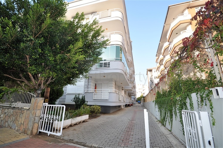 سعر مناسب - شقة مفروشة - 2 غرفة وصالة - في منطقة اوبا / الانيا 