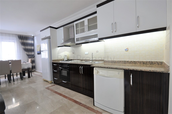 سعر مناسب - شقة مفروشة - 2 غرفة وصالة - في منطقة اوبا / الانيا 