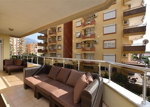 اطلالة بحر مباشرة - سعر مميز - شقة 2 غرفة وصالة في مهموتلار / الانيا 