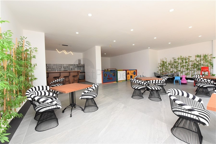 للمستثمرين -  بالاقساط - مشروع سكني قيد الانشاء في منطقة اوبا / الانيا 