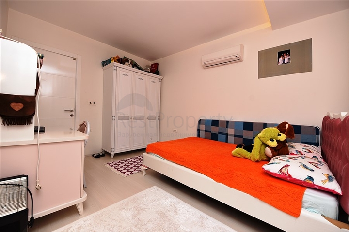 شقة عائلية - 3 غرف وصالة - مفروشة - ضمن منطقة جيكجلي الراقية في الانيا 