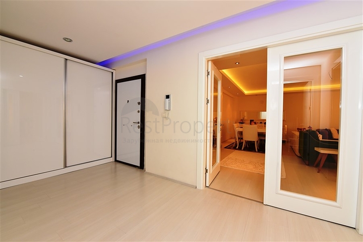 شقة عائلية - 3 غرف وصالة - مفروشة - ضمن منطقة جيكجلي الراقية في الانيا 