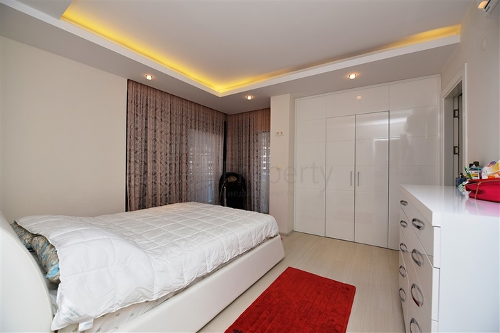 شقة عائلية - 3 غرف وصالة - مفروشة - ضمن منطقة جيكجلي الراقية في الانيا 