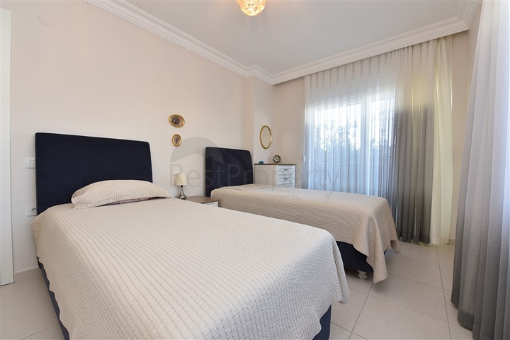 عرض خاص - سعر منافس - شقة 2 غرفة وصالة ضمن مجمع في افسلار / الانيا 