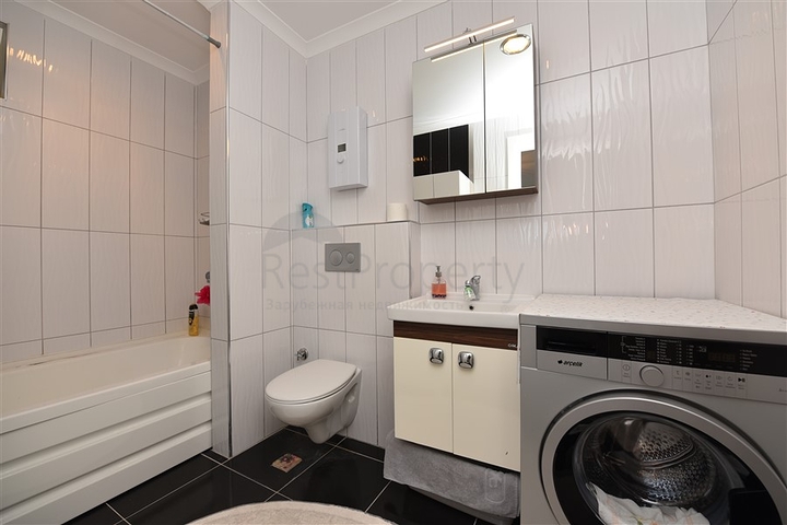 عرض خاص - سعر منافس - شقة 2 غرفة وصالة ضمن مجمع في افسلار / الانيا 