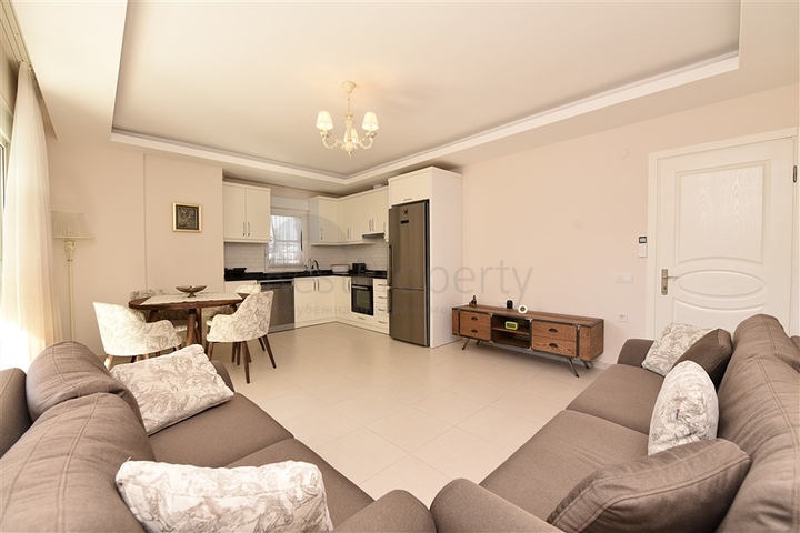 عرض خاص - سعر منافس - شقة 2 غرفة وصالة ضمن مجمع في افسلار / الانيا 