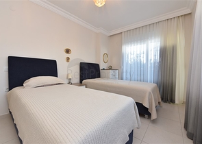 عرض خاص - سعر منافس - شقة 2 غرفة وصالة ضمن مجمع في افسلار / الانيا 