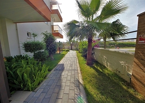 عرض خاص - سعر منافس - شقة 2 غرفة وصالة ضمن مجمع في افسلار / الانيا 