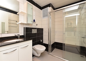 شقة استديو واسعة - ضمن مجمع 5 نجوم  - في افسلار / الانيا 