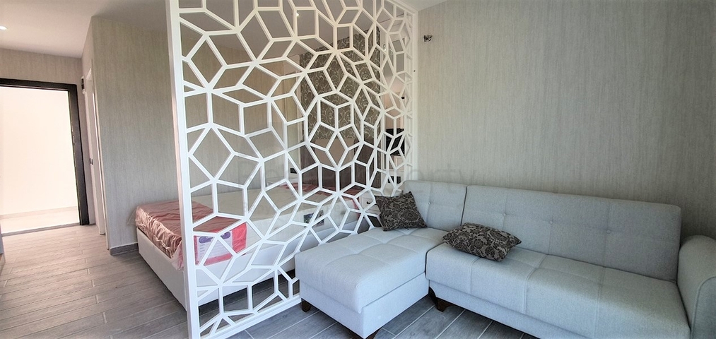 شقة مفروشة - استديو فاخر - ضمن مجمع جديد في كارجي جاك / الانيا