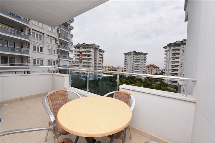 منطقة سكنية راقية - شقة 1 غرفة وصالة مفروشة - في جيكجلي / الانيا 