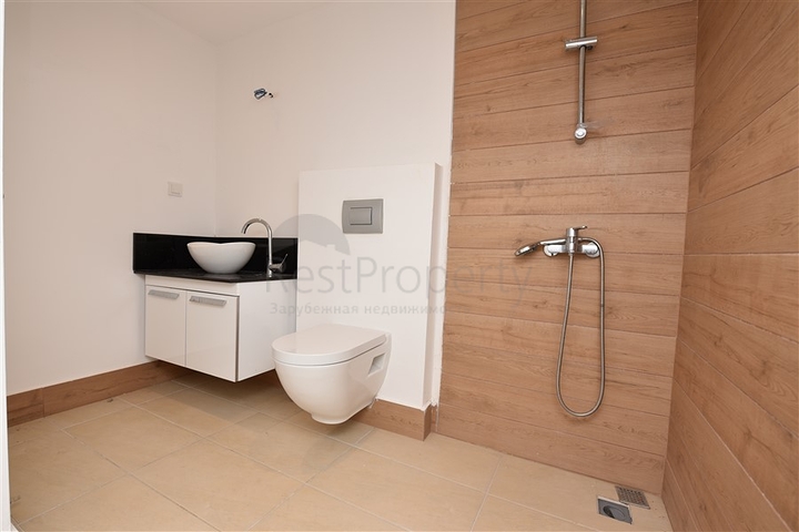 دوبلكس واسعة - ضمن مجمع سكني - ديمرتاش / الانيا 