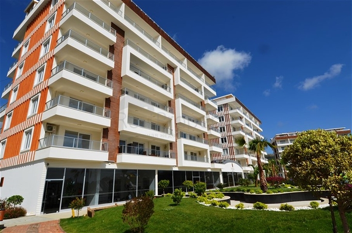 دوبلكس واسعة - ضمن مجمع سكني - ديمرتاش / الانيا 