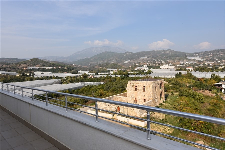 دوبلكس واسعة - ضمن مجمع سكني - ديمرتاش / الانيا 