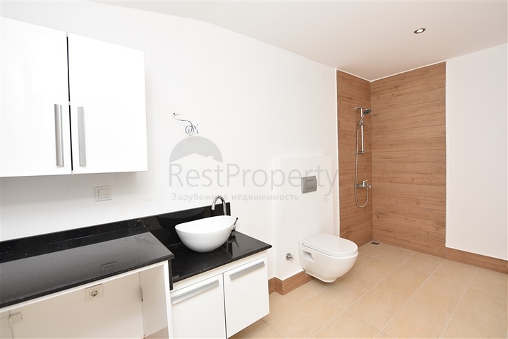 دوبلكس واسعة - ضمن مجمع سكني - ديمرتاش / الانيا 