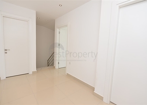 دوبلكس واسعة - ضمن مجمع سكني - ديمرتاش / الانيا 