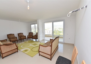 دوبلكس واسعة - ضمن مجمع سكني - ديمرتاش / الانيا 