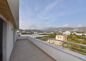 دوبلكس واسعة - ضمن مجمع سكني - ديمرتاش / الانيا 