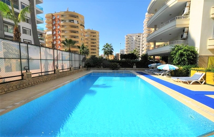 شقة عائلية - جاكوزي ضمن التراس - 2 غرفة وصالة في مهموتلار / الانيا 