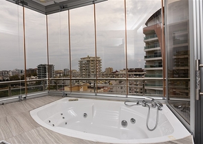 شقة عائلية - جاكوزي ضمن التراس - 2 غرفة وصالة في مهموتلار / الانيا 