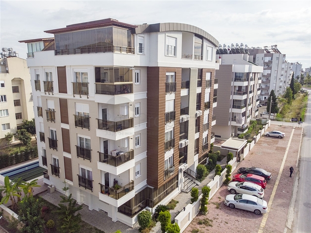 شقة 1 + 1 في منطقة ليمان كونيالتي  600 متر إلى البحر