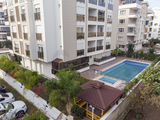 شقة 1 + 1 في منطقة ليمان كونيالتي  600 متر إلى البحر