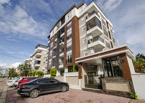 شقة 1 + 1 في منطقة ليمان كونيالتي  600 متر إلى البحر