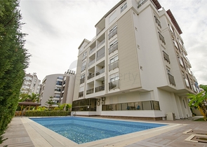 شقة 1 + 1 في منطقة ليمان كونيالتي  600 متر إلى البحر