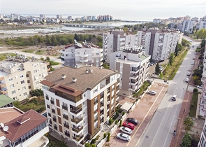 شقة 1 + 1 في منطقة ليمان كونيالتي  600 متر إلى البحر