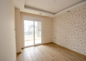 شقة 1 + 1 في منطقة ليمان كونيالتي  600 متر إلى البحر