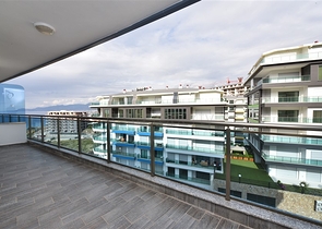 اطلالة بحر - مجمع 5 نجوم - خيارات متعددة - في كارجي جاك / الانيا 