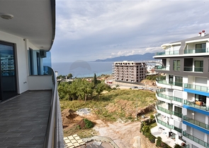 اطلالة بحر - مجمع 5 نجوم - خيارات متعددة - في كارجي جاك / الانيا 