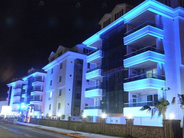 على ضفة النهر - مجمع حديث - شقة 2 غرفة وصالة - في كاستل / الانيا 