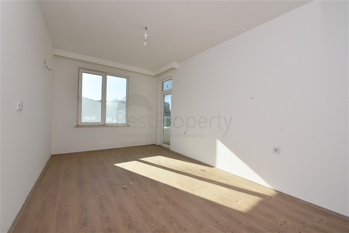 على ضفة النهر - مجمع حديث - شقة 2 غرفة وصالة - في كاستل / الانيا 