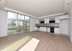 على ضفة النهر - مجمع حديث - شقة 2 غرفة وصالة - في كاستل / الانيا 