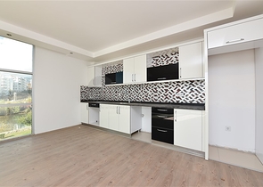 على ضفة النهر - مجمع حديث - شقة 2 غرفة وصالة - في كاستل / الانيا 