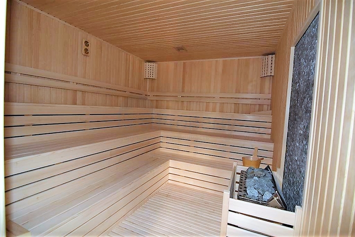 شقة غرفتين وصالة - ضمن مجمع سكني حديث - في كارجي جاك / الانيا 