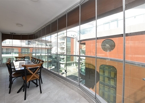 دوبلكس فاخرة - في مركز مدينة الانيا - جانب شاطئ كليوباترا 