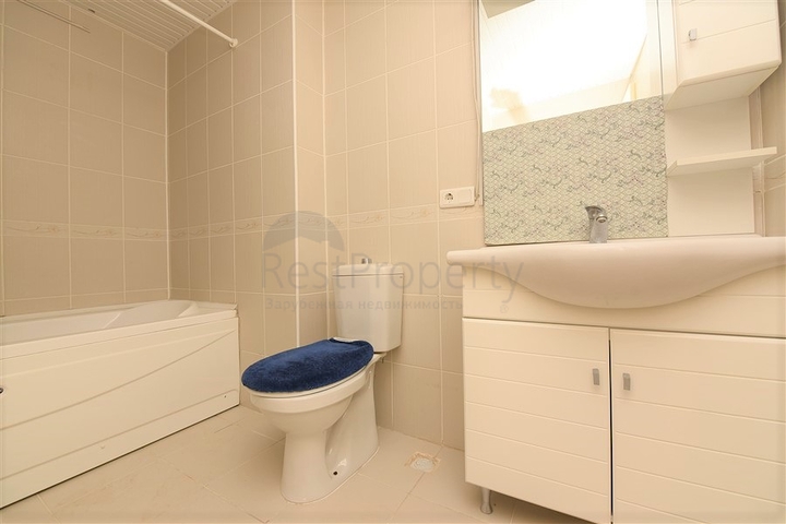 دوبلكس واسعة - اطلالة مفتوحة - سعر مميز - في مهموتلار / الانيا 